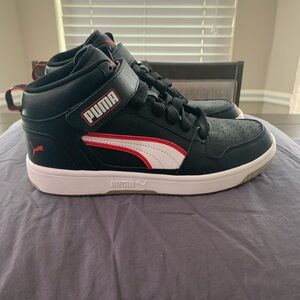 PUMA Rebound Mid Strap Alumni Jr Sneaker Boys' Youth Basketball 6.5 C